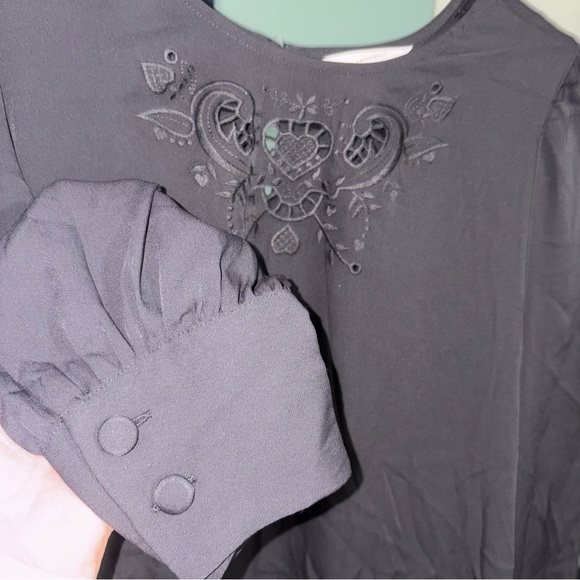 LC Lauren Conrad Black Puff Sleeve Blouse, NWOT - Picture 3 of 5